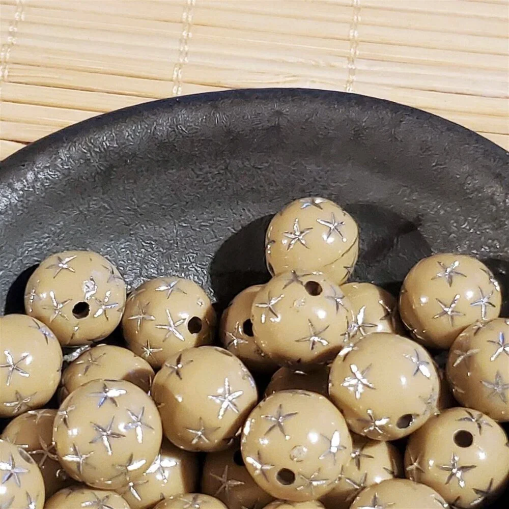 10 Vintage Retro Beige Tan Silver Stars 12mm Round Acrylic Shabby Chic Beads